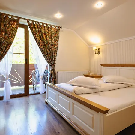 Pensiunea Poiana Avrigului 4* Avrig