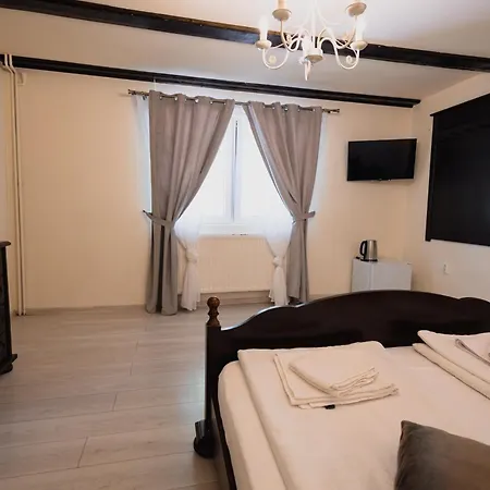 Pensiunea Poiana Avrigului 4* Avrig